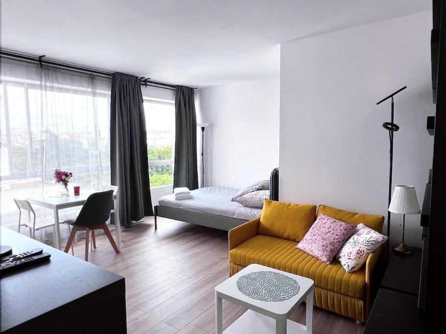 Appartement 15 Confortable 5 Minute Metro Balard Paris