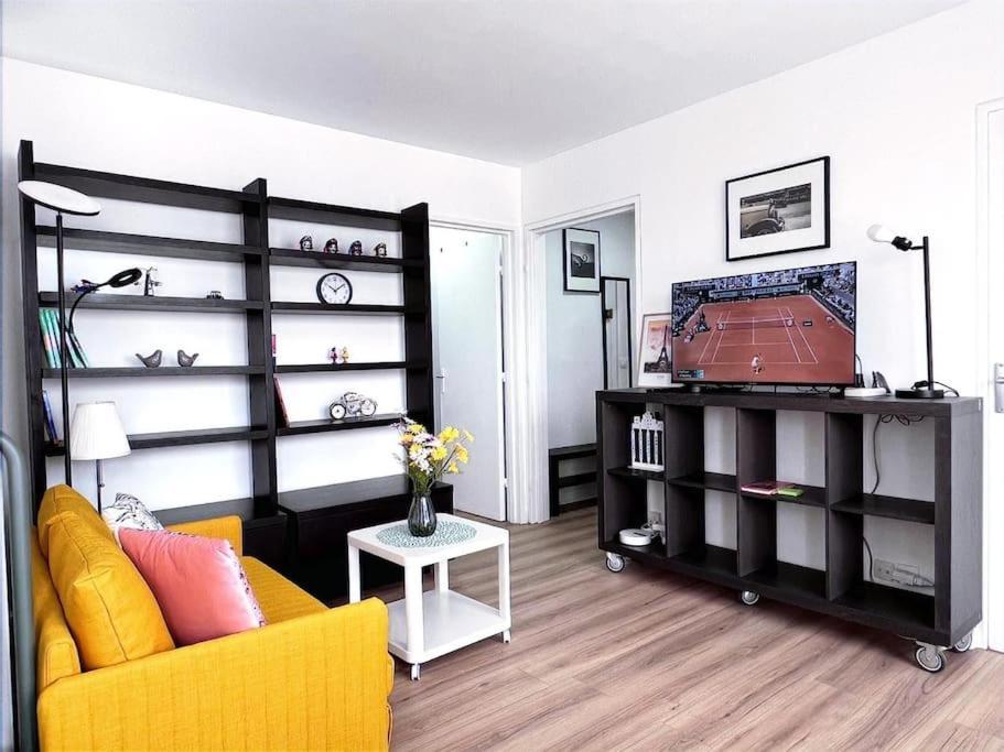 Appartement 15 Confortable 5 Minute Metro Balard
